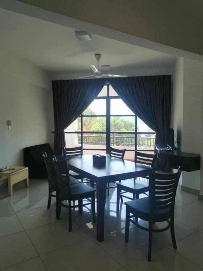 לומוט Marina Heights Hotel Residences מראה חיצוני תמונה